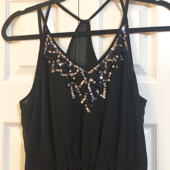Cute black dress with silver sequins! - Picture 2 of 4